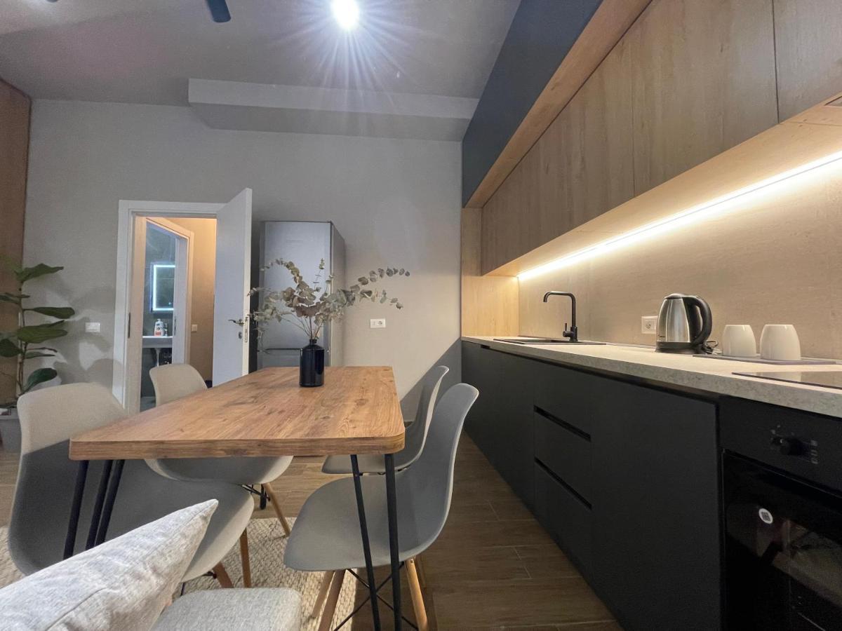 טיראנה Square 21 Apartments מראה חיצוני תמונה