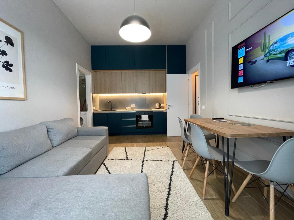טיראנה Square 21 Apartments מראה חיצוני תמונה