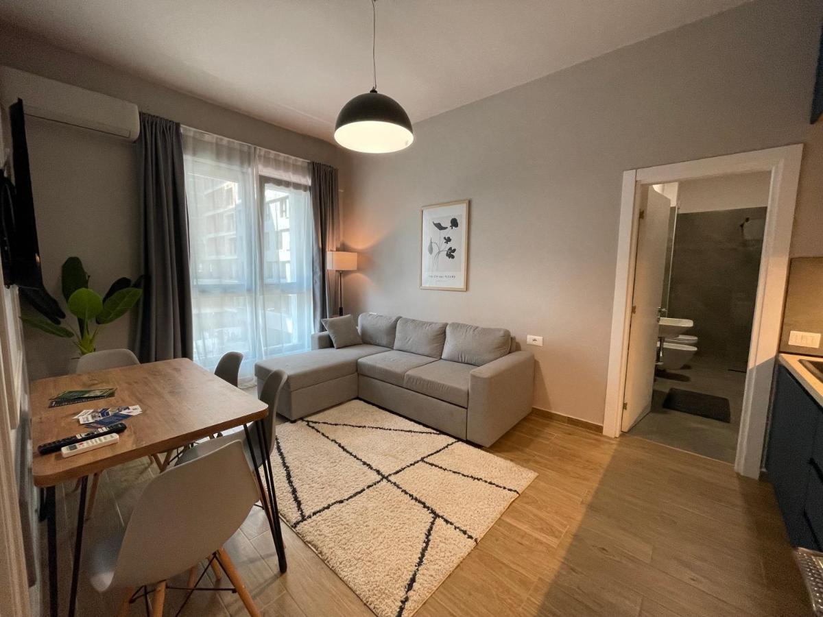טיראנה Square 21 Apartments מראה חיצוני תמונה