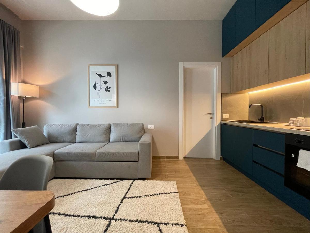 טיראנה Square 21 Apartments מראה חיצוני תמונה