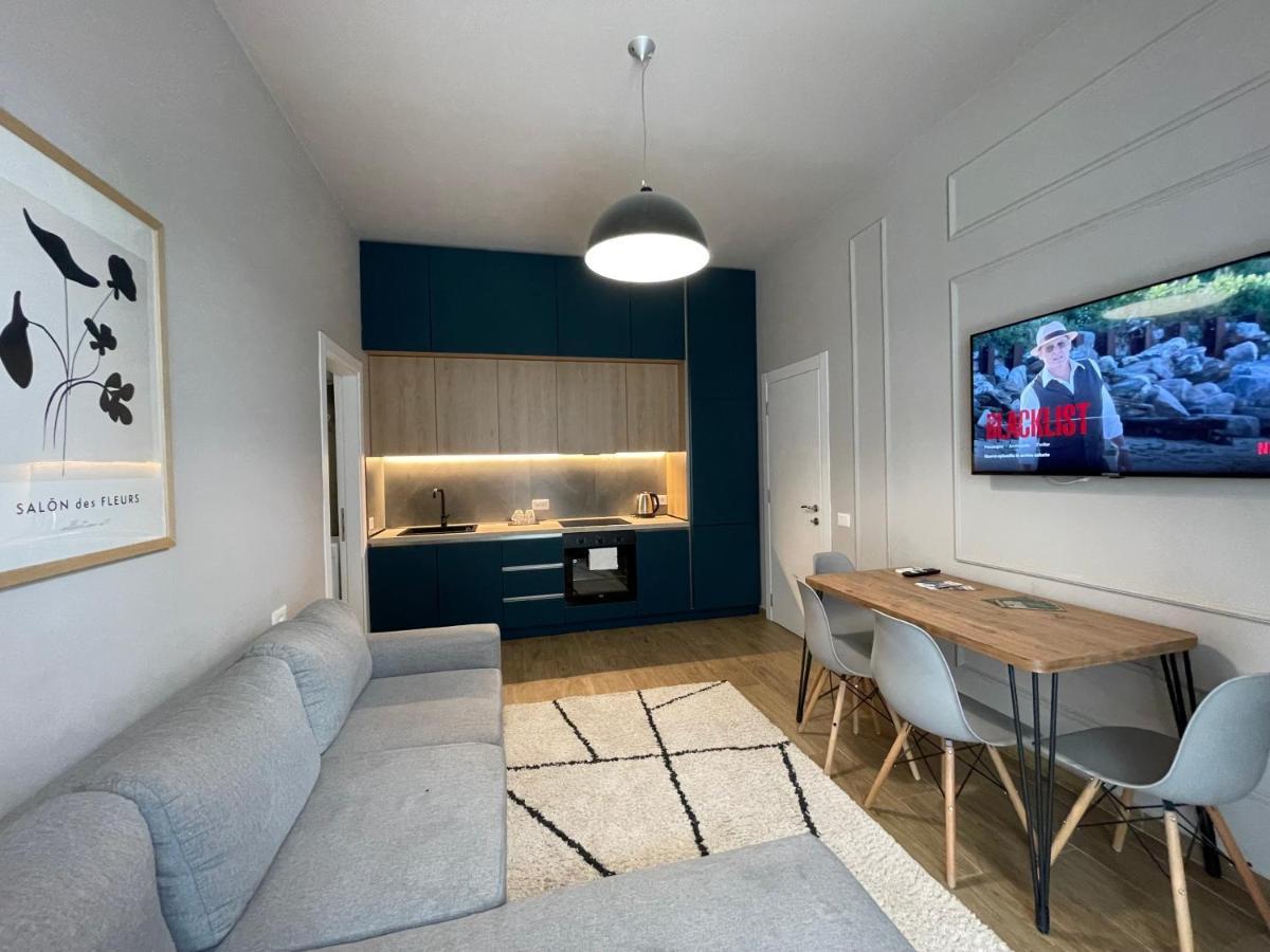 טיראנה Square 21 Apartments מראה חיצוני תמונה